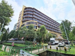 The Commerze@irving (D13), Retail #442015611